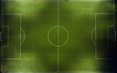 意昂体育KPL王者荣耀职业联赛直播画面，游戏对战界面